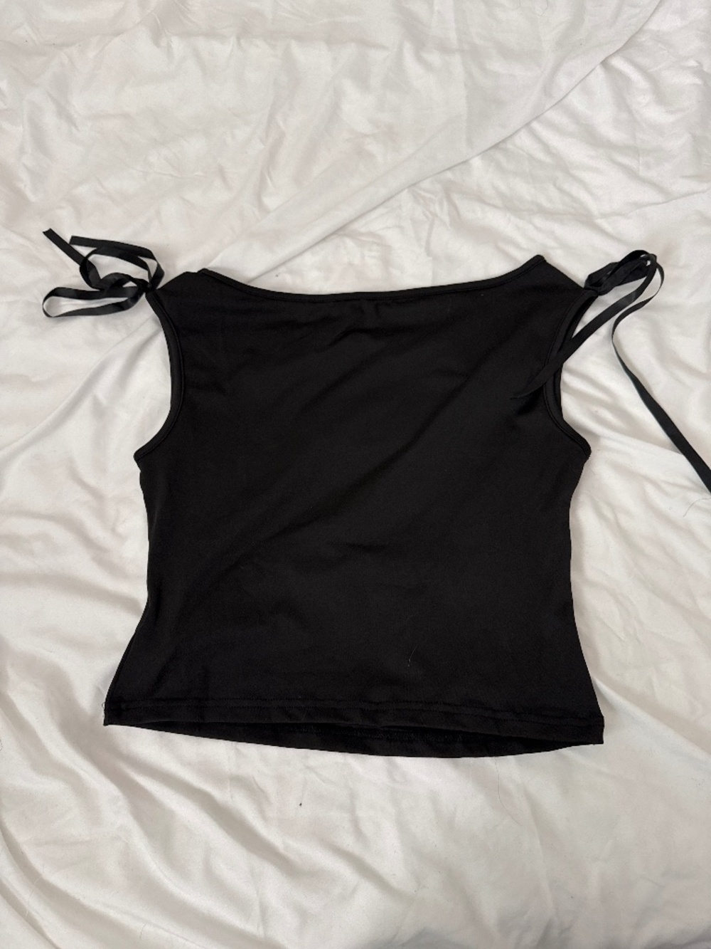 boatneck top   size medium   details: -NWOT -crop fit  -stretchy